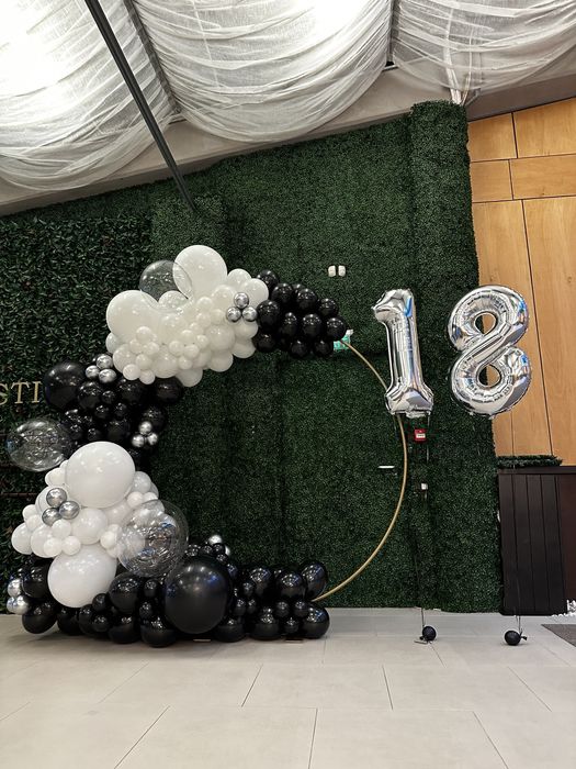 Aranjamente cu baloane Majorat