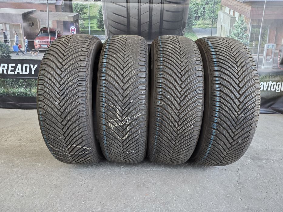 235/60/18 MICHELIN 4бр