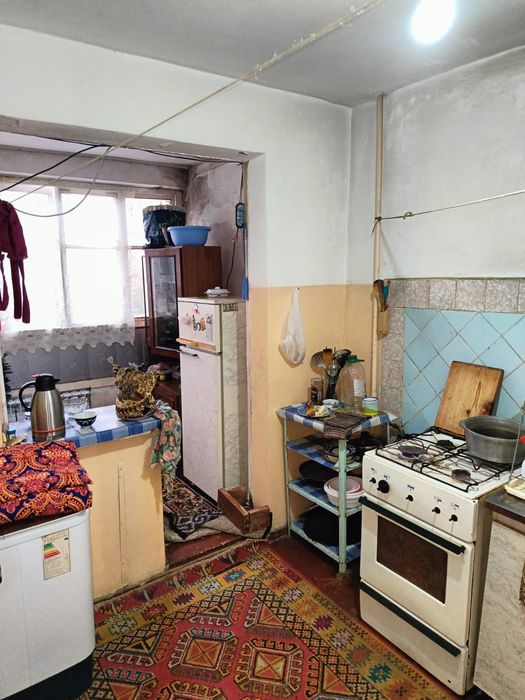 Уй сотилади, 8 микрорайон, 12 дом