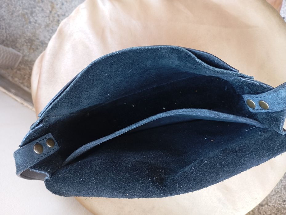 Нова Бутикова дамска чанта естествена кожа