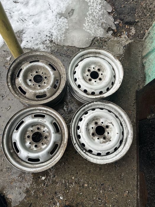 R13 штампованные диски