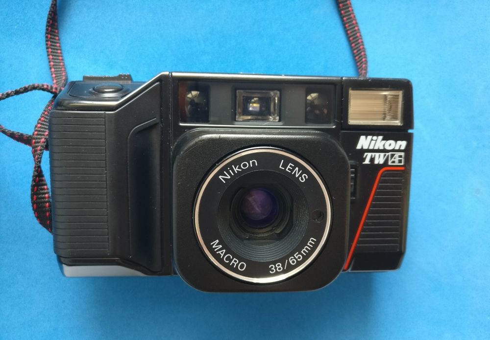 Nikon L35 TW  -compact