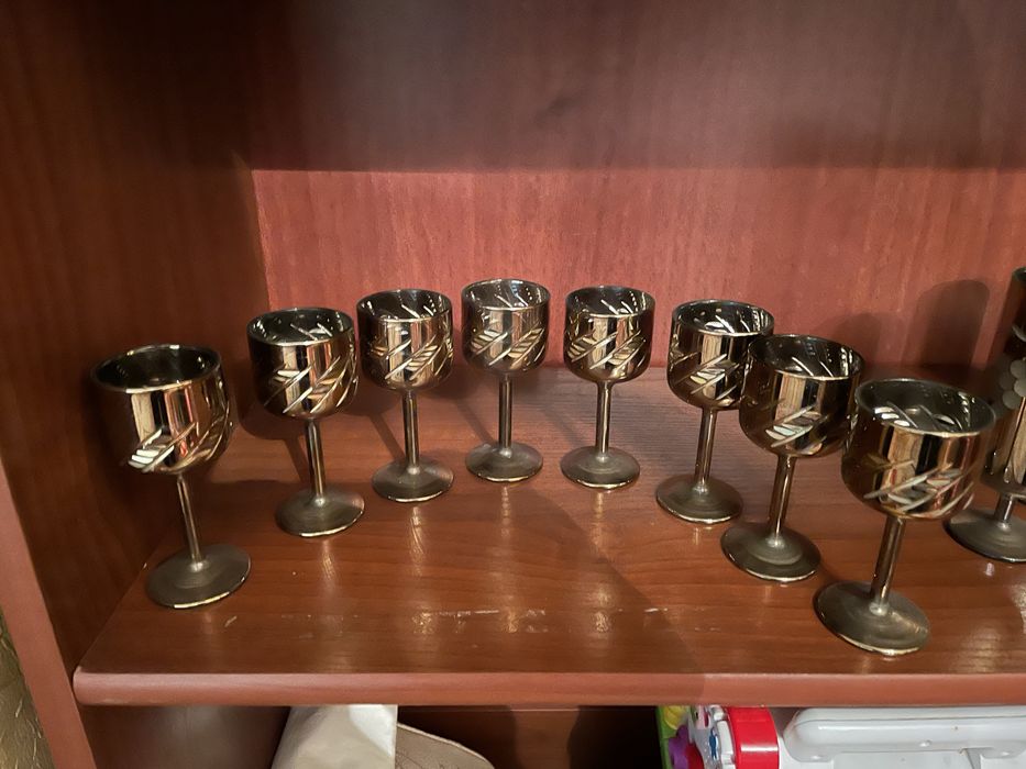 Фужеры с рюмками