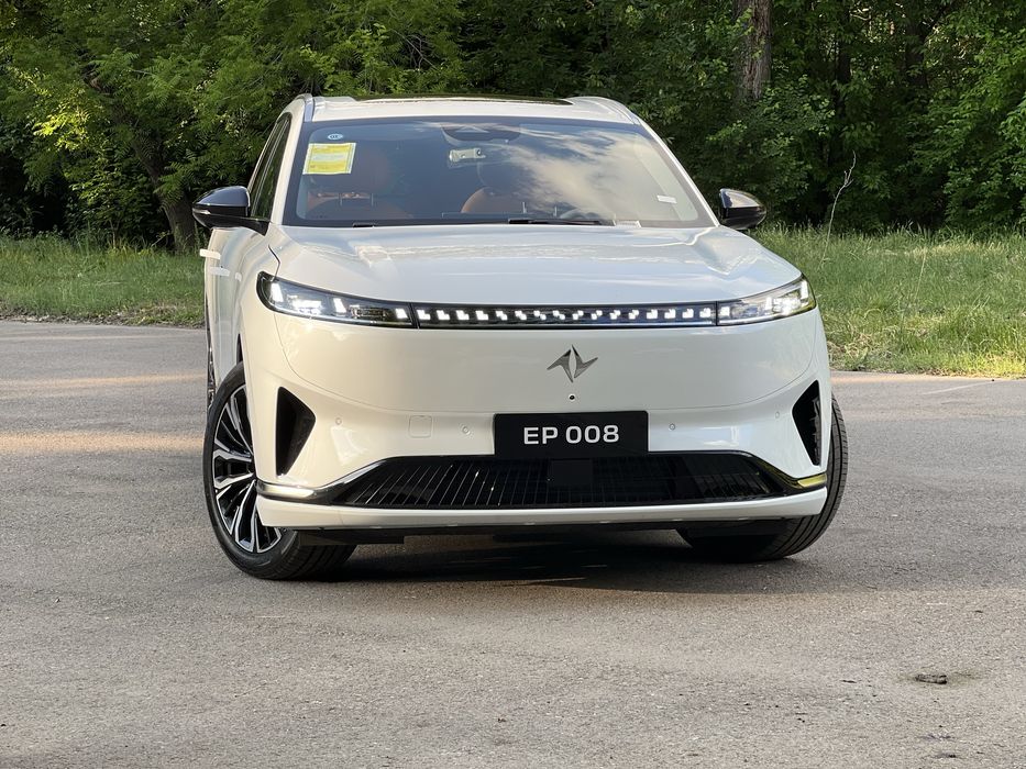 Dongfeng EP-008 Restayling