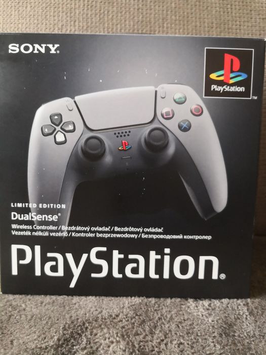 Sony Dualsense 30th Anniversary Limited Edition НОВ С ГАРАНЦИЯ  контролер / джойстик PS5