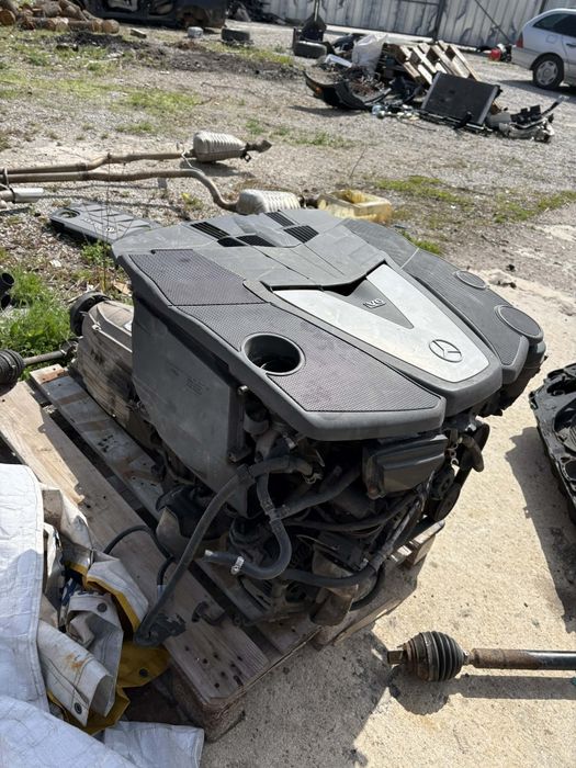Двигател Mercedes OM 642 320cdi 224кс оборудван заедно с кутията
