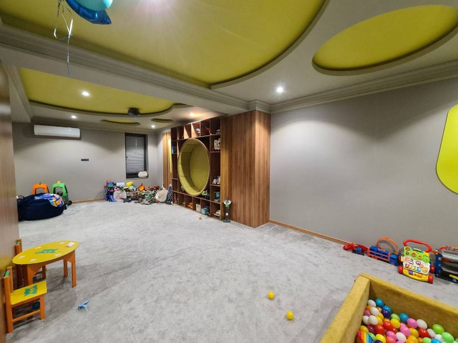 Центр Луначарского Дом 540 м2