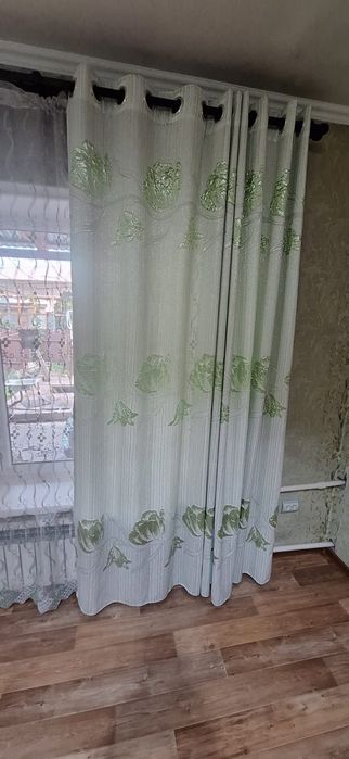 Шторы в зал срочно