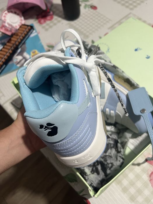 Adidasi Off-White Out Of Office Lace-Up Sneakers