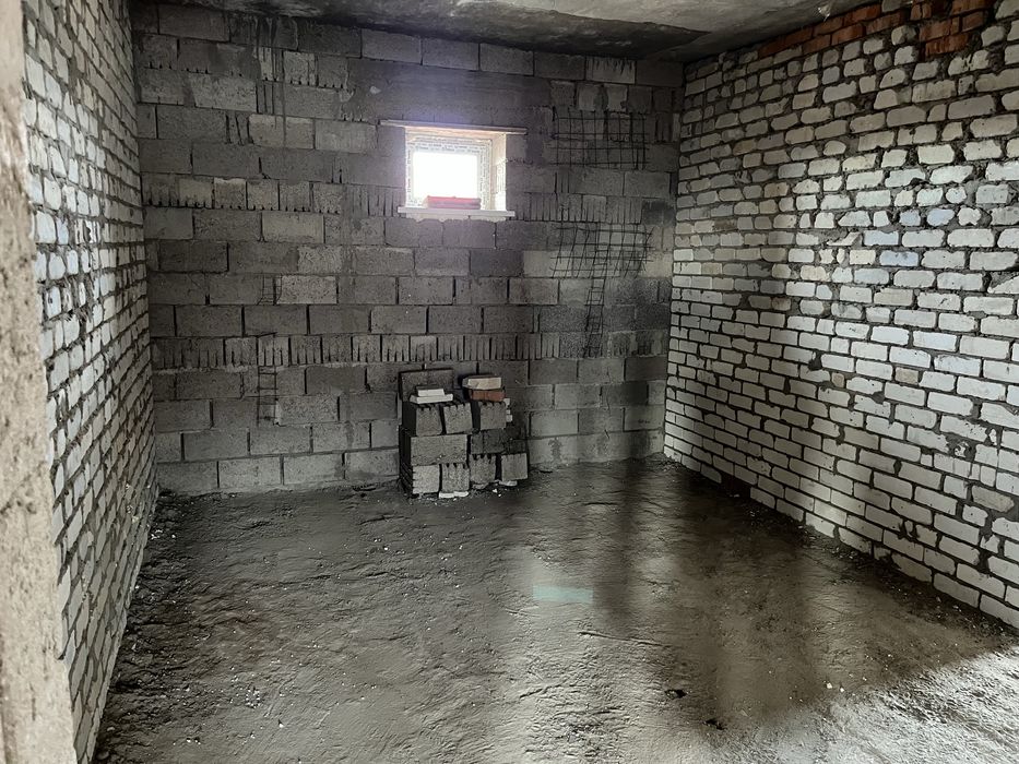 продам большой дом