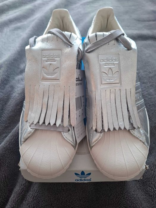 ADIDAS Superstar  39.5