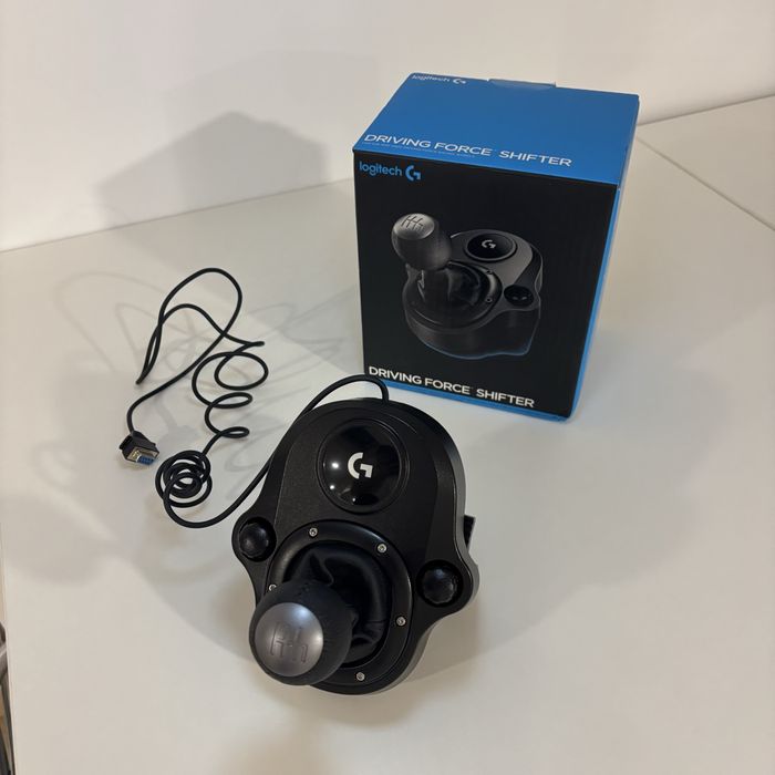 Schimbator Logitech Driving Force