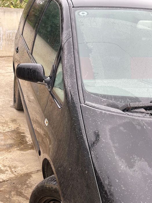 Vând sau schimb cu viței Volkswagen sharan