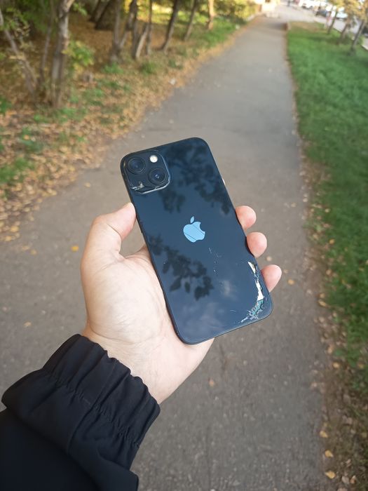 Продам iPhone 13/128 gb