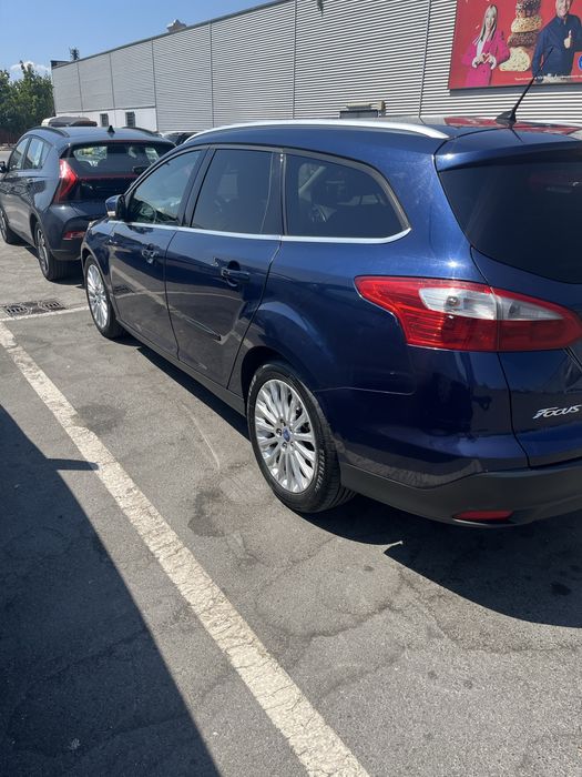 Продавам Ford focus