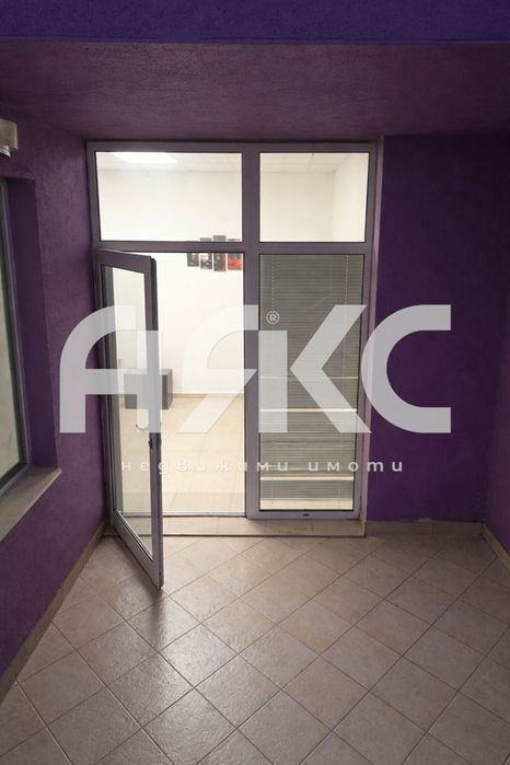 Дава се под наем Офис в София, Иван Вазов - 70 кв.м за 663 € - Снимка #5