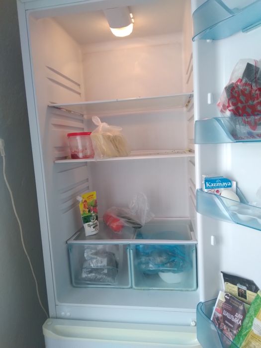 Холодильник. Бирюса
