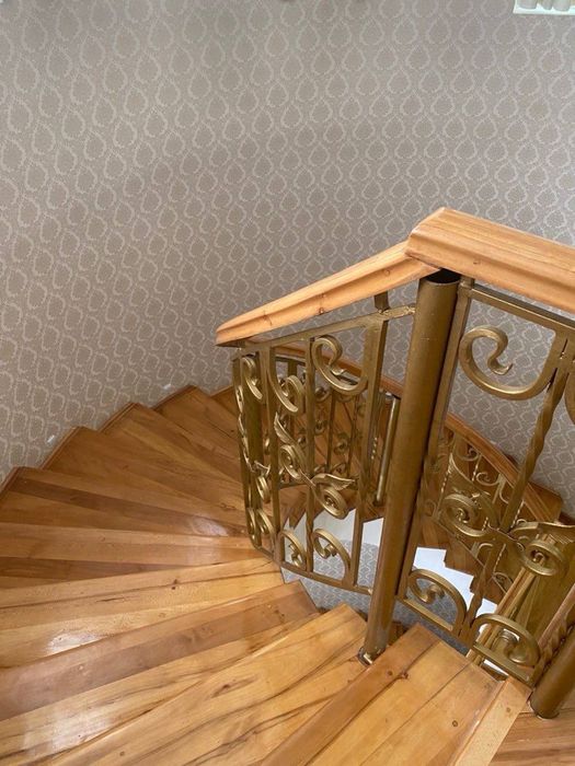 Аренда Космонавтов Добротный Дом 4.5 соток