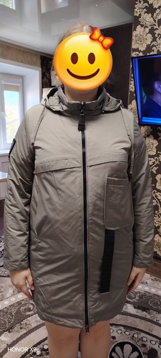 Продам женскую куртку