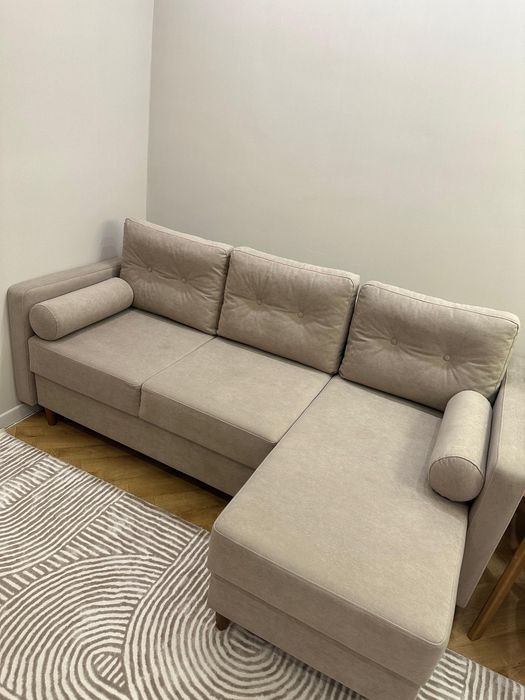 Продам диван в гостиную