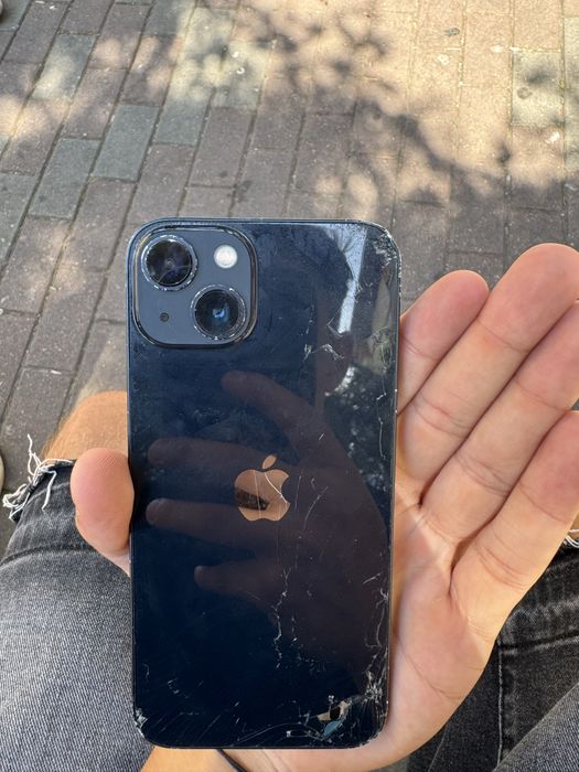 Iphone 13 midnight 128gb