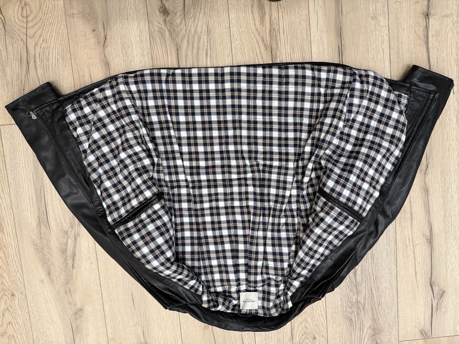 Продам кожаную куртку