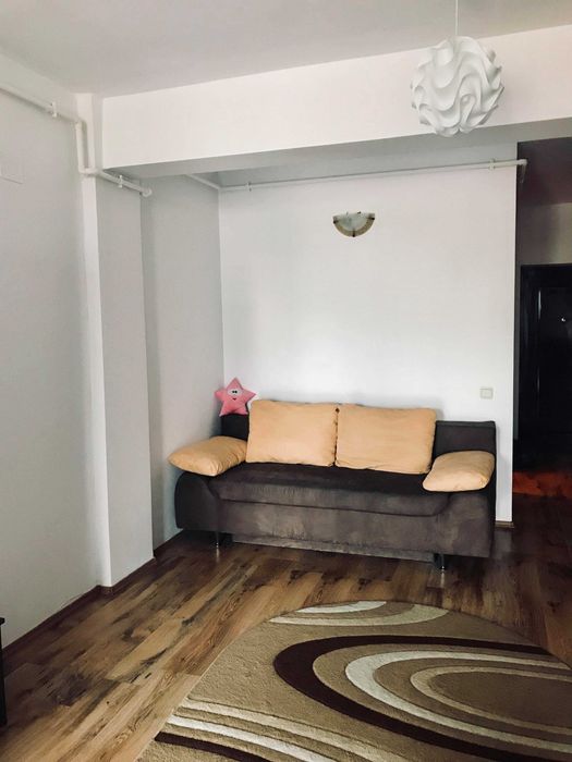 Apartament de inchiriat