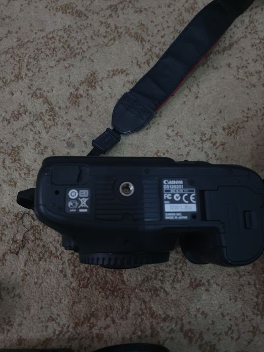 Canon EOS 7D , Srochna