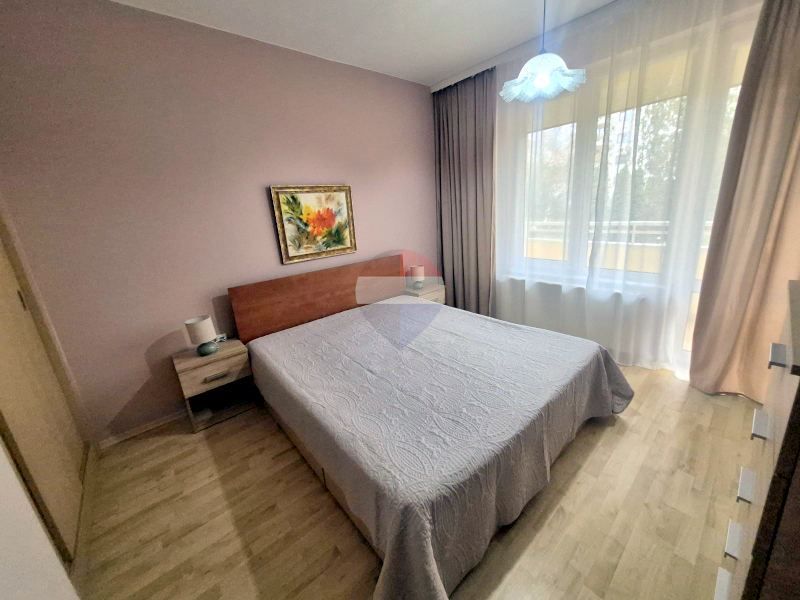 Дава се под наем Двустаен апартамент в Варна, Бриз - 60 кв.м за 530 € - Снимка #8