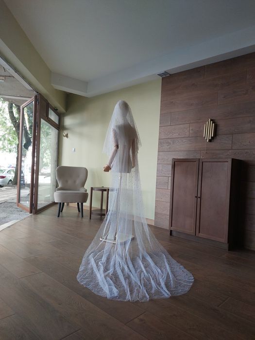 Дълъг Булчински Воал Тюл Перли Бяло Забулване Сватбена Рокля