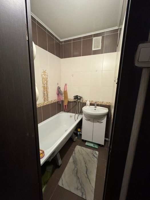 Ищем девушку на подселение