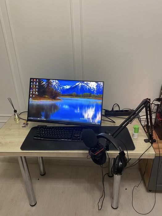 Микрофон Fifine T732 почти новый