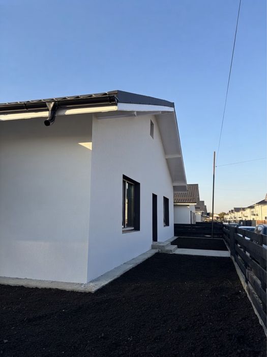 Casa noua in Joita la doar 10 km de Militari