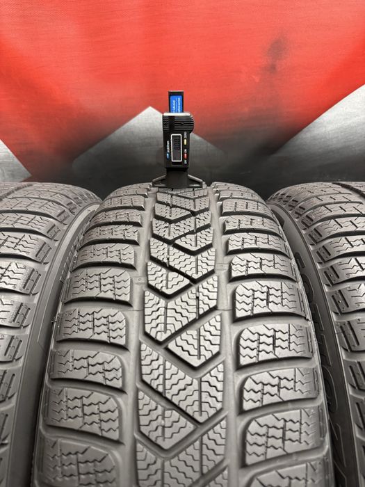 215 55 17, Зимни гуми, Pirelli SottoZero3, 4 броя
