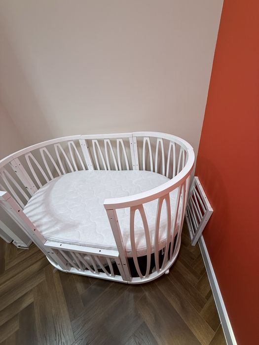 Продам детскую кроватку б/у