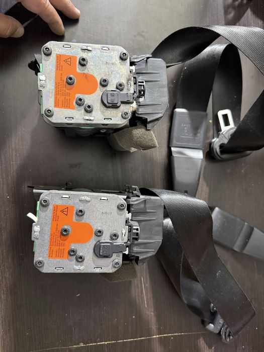 Set centuri centura stanga dreapta fata audi a4 b8 b8.5