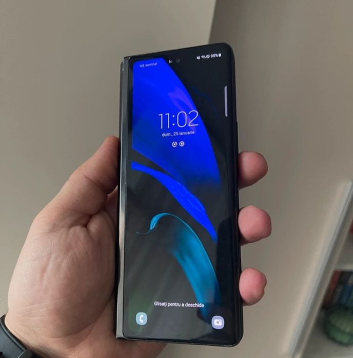 Schimb sau vând Samsung fold 2
