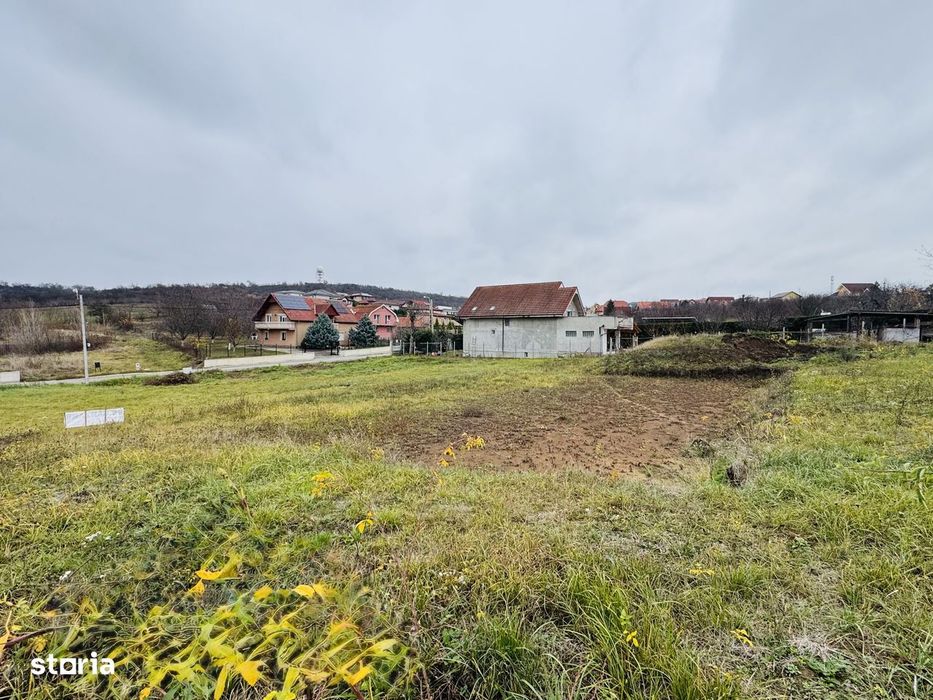 DE VÂNZARE- Teren intravilan- strada Piersicilor din Oradea - IMOBIHOR