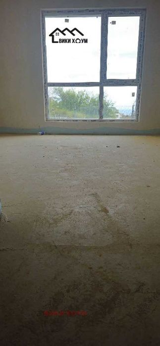 Продава се Двустаен апартамент в Варна, Център - 55 кв.м за 816 €/кв.м - Снимка #2