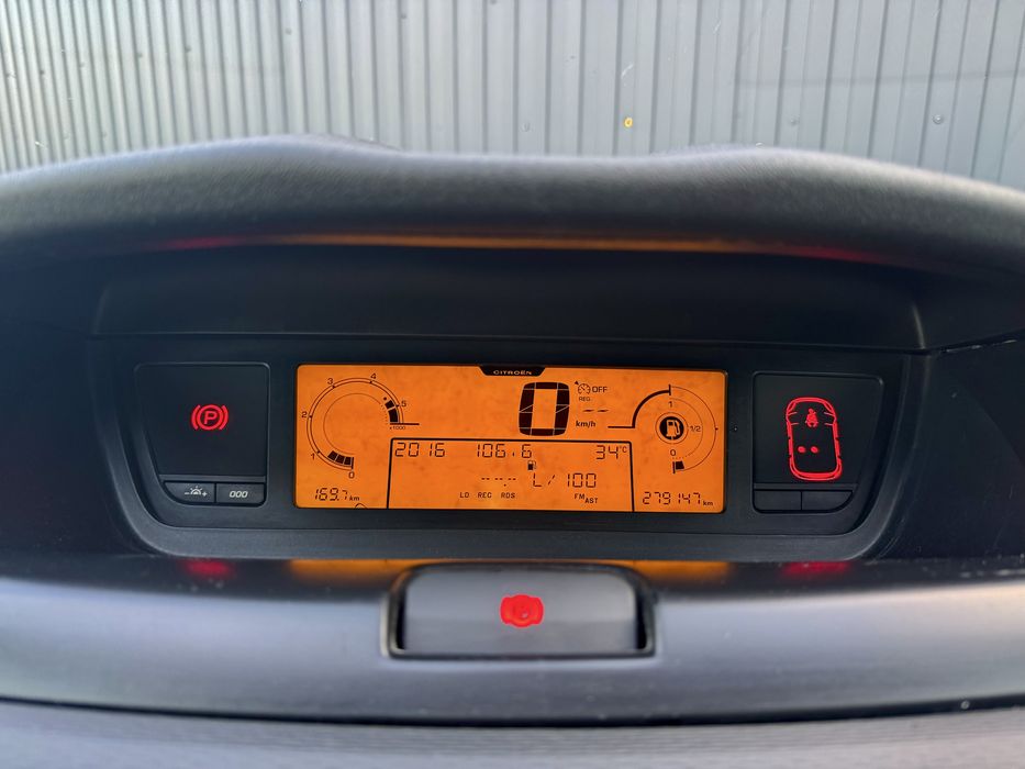 Citroen C4 Picasso / 1.6 HDI / An 2013 / Euro 5