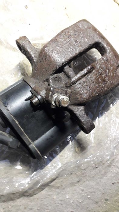 vind etrier spate dreapta passat b6 b7 audi a3 a4 si q7
