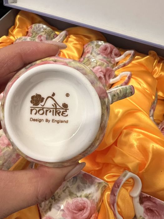 Чайный набор из фарфора