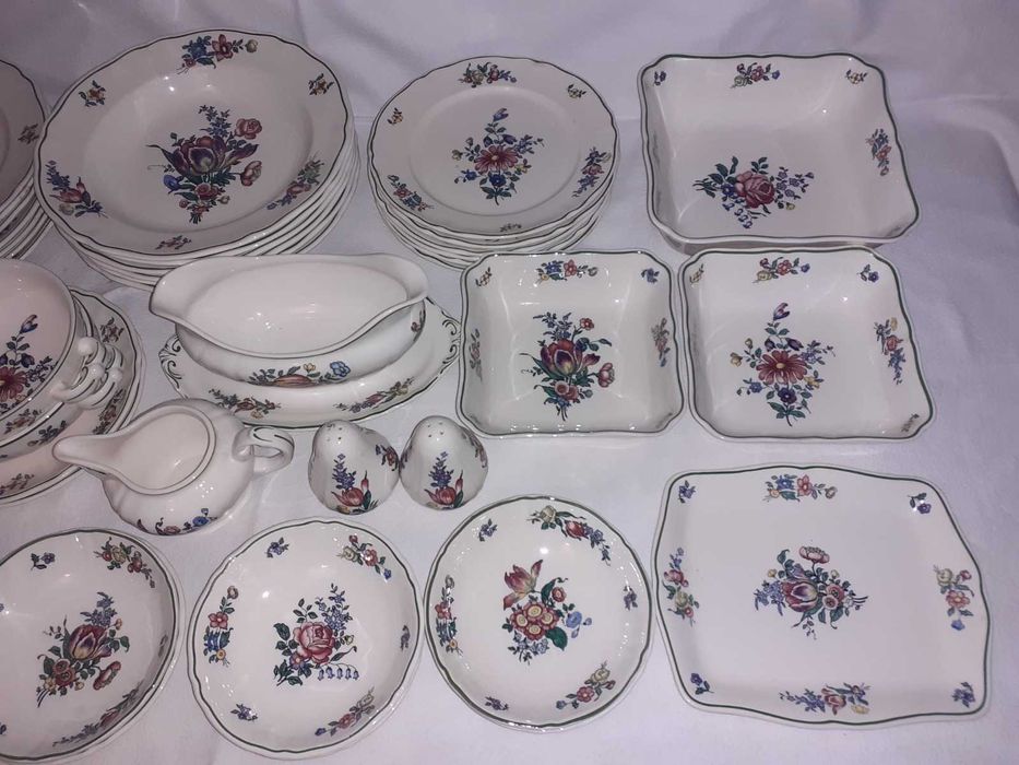 set farfurii Villeroy Boch Alt Strasburg 6 persoane 44 piese