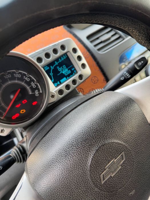 Spark sotiladi 2012yil