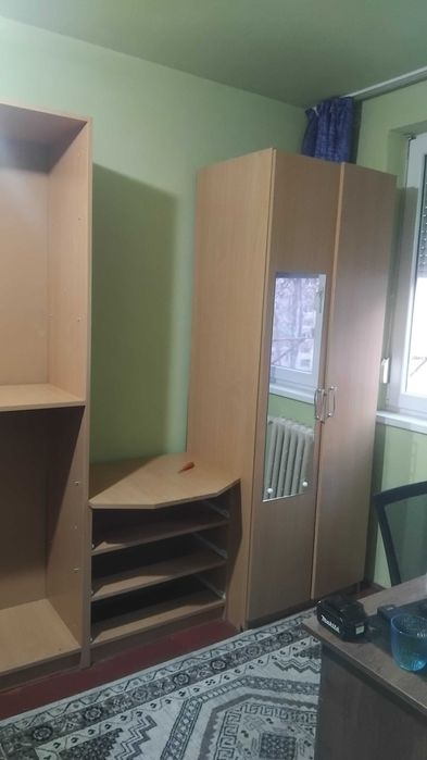 Dulap haine format din 4 corpuri