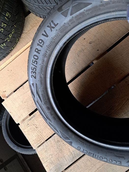 2 anvelope 235/50 R19 Continental