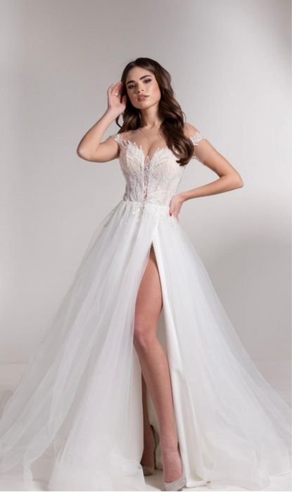 Продам шикарное свадебное платье