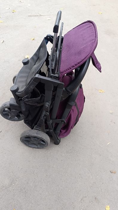 Продам коляску срочно