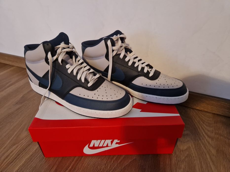 Сникърси Nike нови