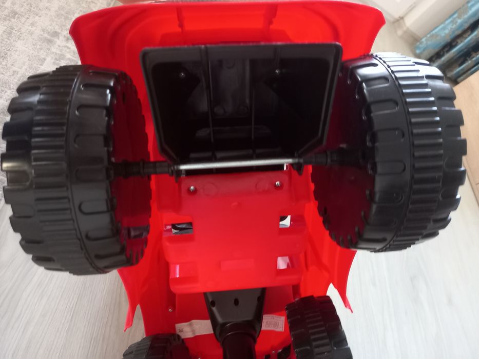 Детска кола за бутане с крачета